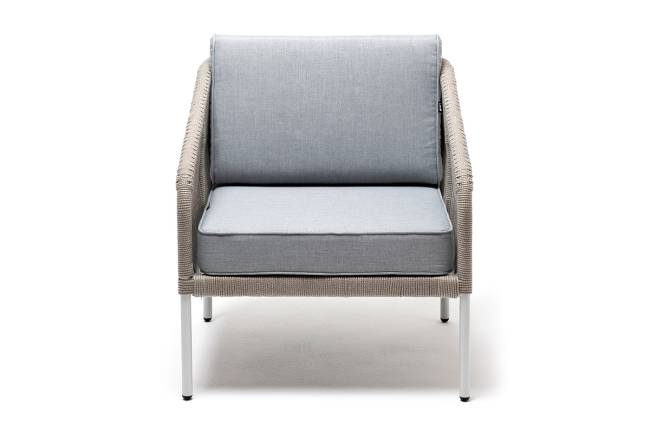 "Канны" кресло плетеное из роупа, каркас алюминий светло-серый (RAL7035) муар, роуп серый меланж круглый, ткань светло-серая "Канны" кресло плетеное из роупа, каркас алюминий светло-серый (RAL7035) муар, роуп серый меланж круглый, ткань светло-серая