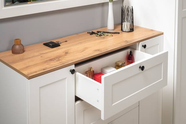 Две обувницы и комод Остин цвет белый шагрень/дуб крафт золотой Две обувницы и комод Остин цвет белый шагрень/дуб крафт золотой