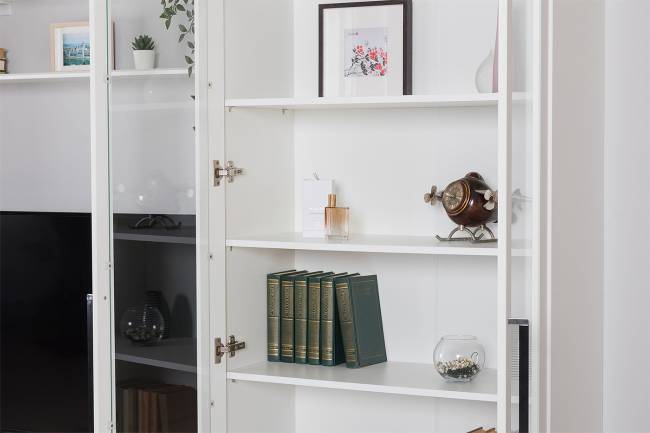 Стенка для гостиной с сервантом Валенсия № 60 цвет белый шагрень